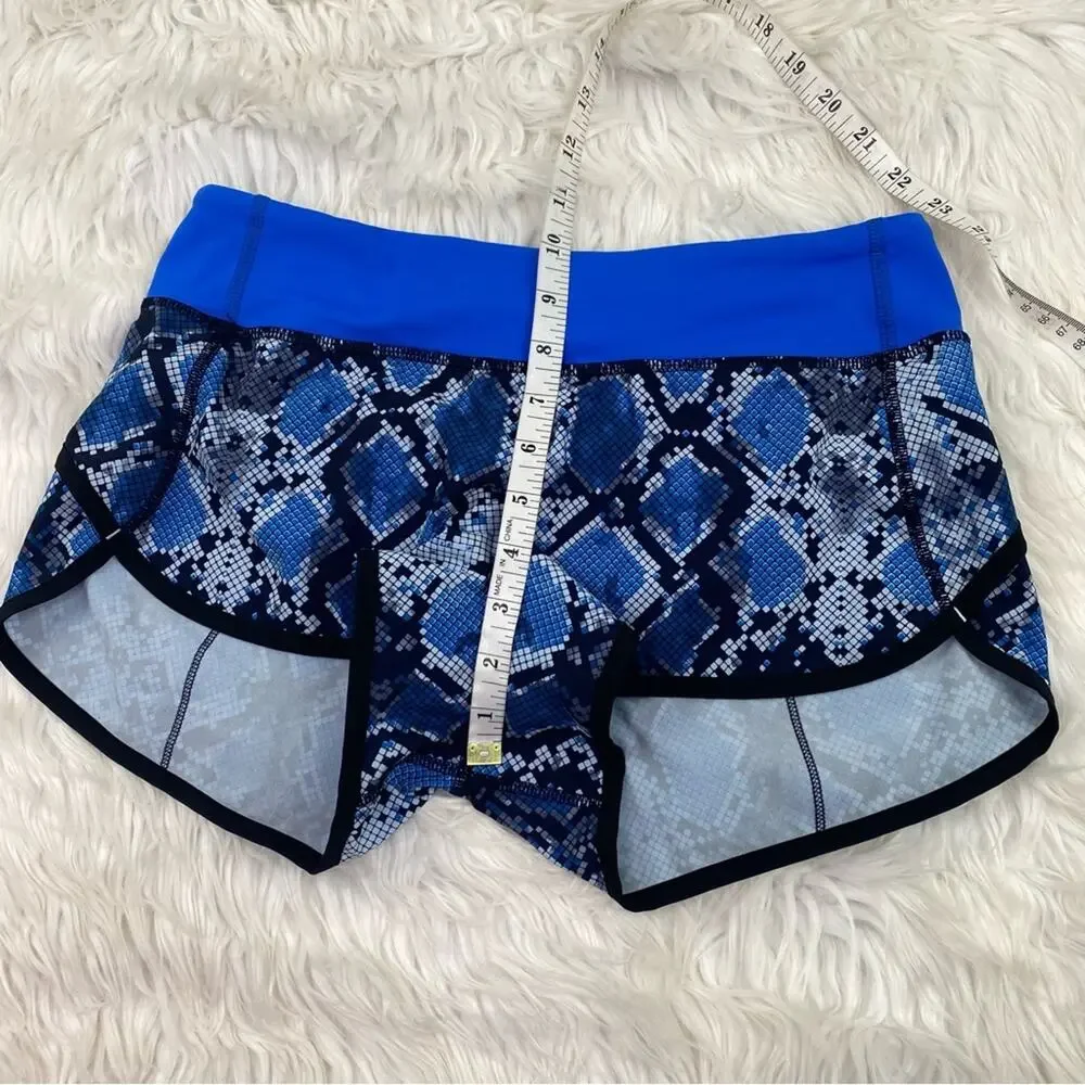 Lululemon Speed Short Mini Ziggy Snake Caspian Blue Pipe Dream Size 6‎